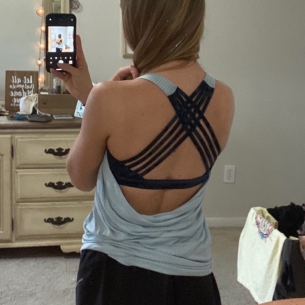 Lululemon built in sports bra/tank size 4.